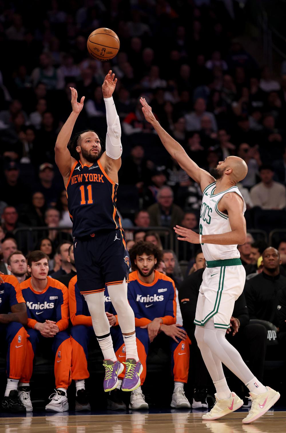 包含塔图姆焦点对战，Karsa与30激战加拿大队分钟，表现优异胜负难料！引发球迷热议的词条