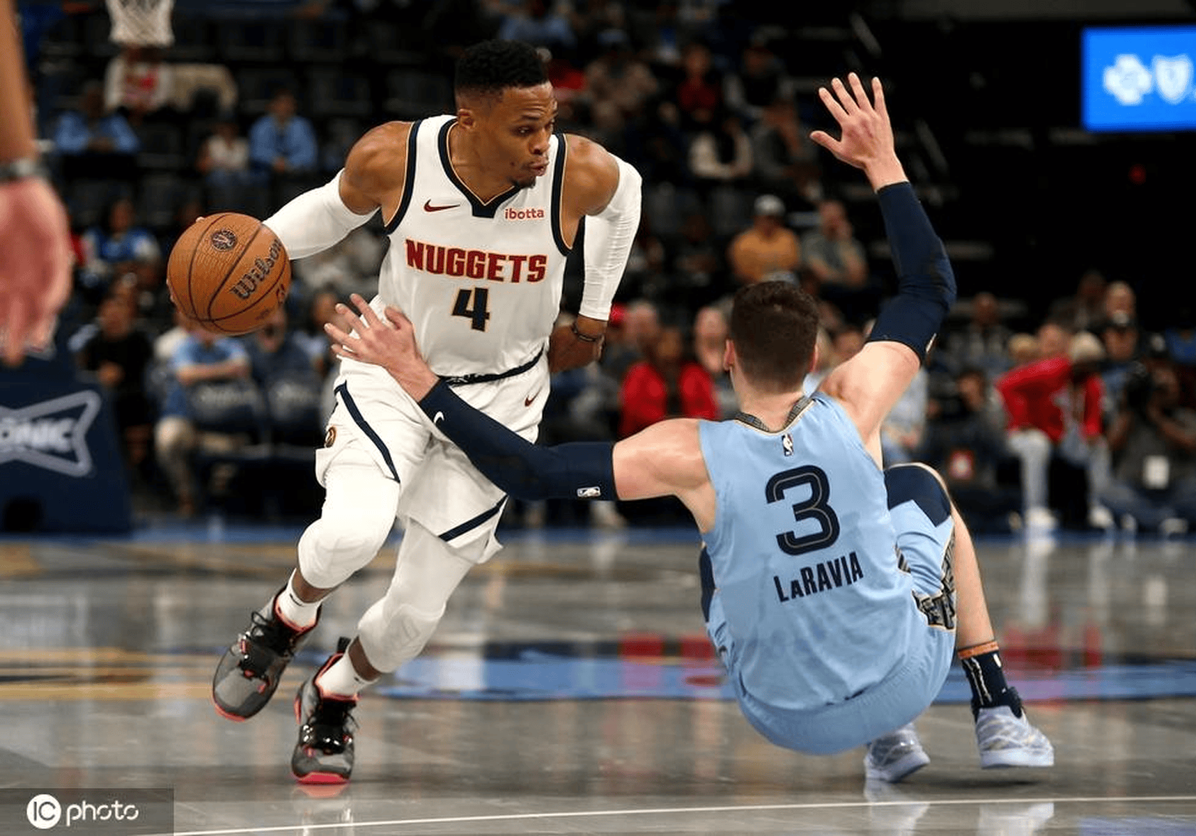 BB体育-国际比赛日布鲁克林篮网调整名单以备NBA常规赛，迎来里程碑环节打磨，气氛紧张，临场指挥获称赞-BB体育